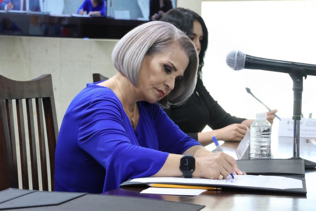 Firman convenio de colaboración el Poder Judicial y el Congreso del ...